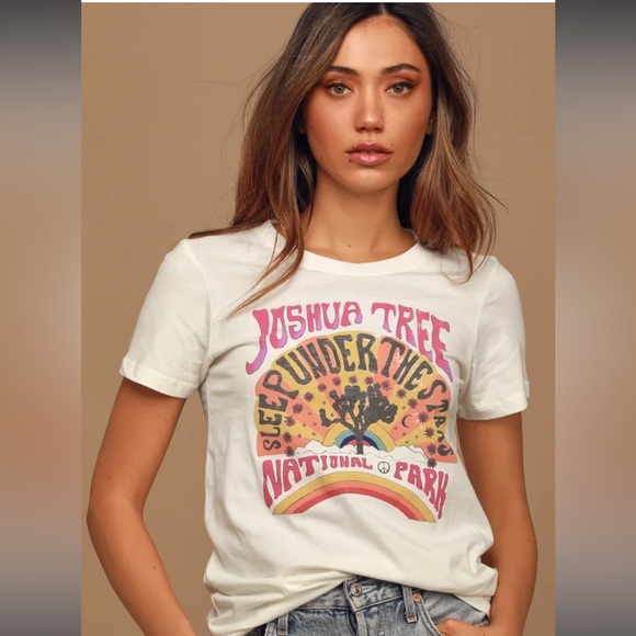 Lulus Tops - Joshua Tree Under the Stars Ivory Vintage Graphic Tee